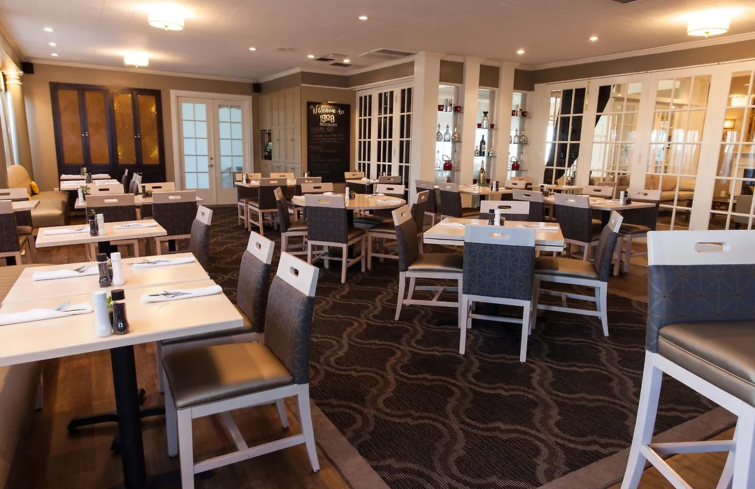 Fairview Inn-1